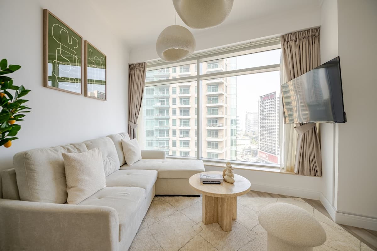 1 Bedroom Furnished Apartment | Burj Views